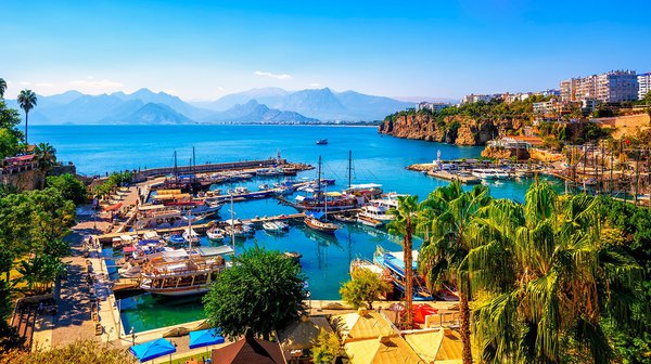 В какое время лучше всего ехать в Турцию на отдых?