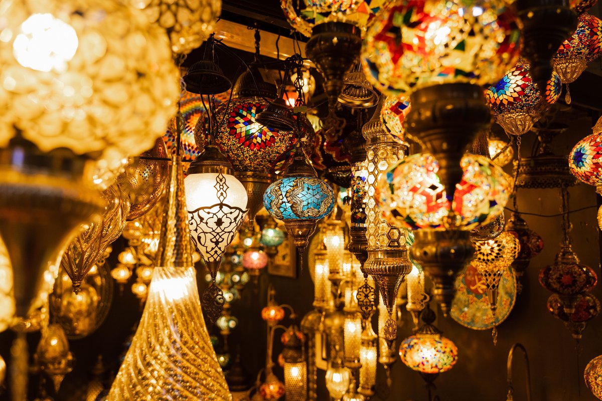 Лампы на базаре